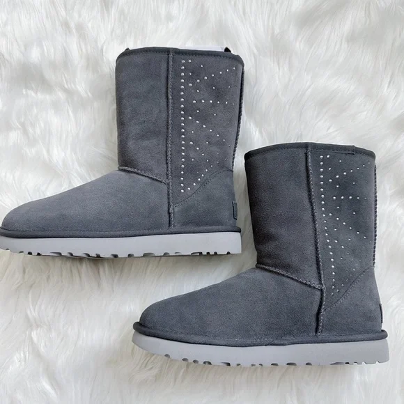 UGG Classic Studded Short Boot - Picture 2 of 7